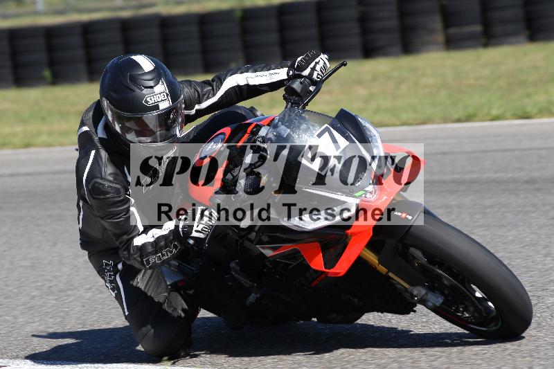 /Archiv-2025/48 25.08.2025 Cornu Master School ADR/blau-bleu/57